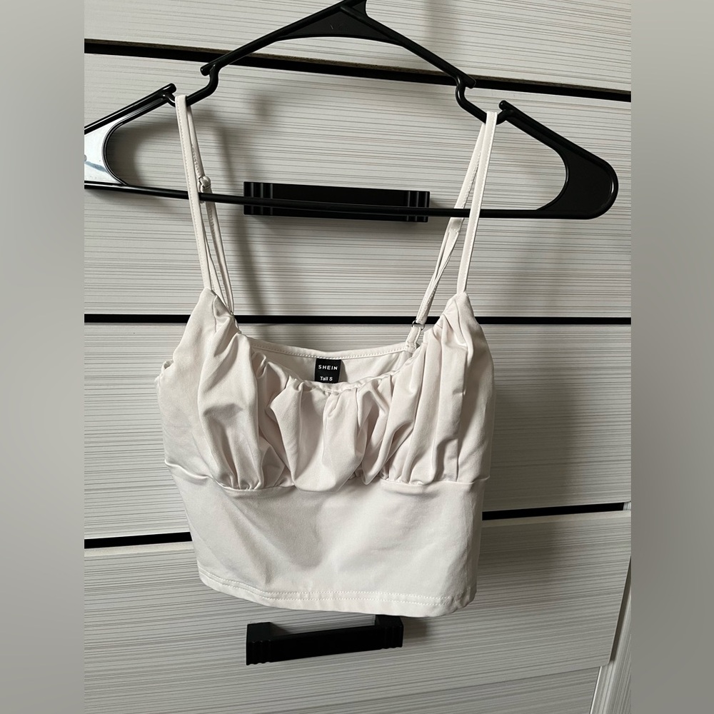White front scrunched tank top